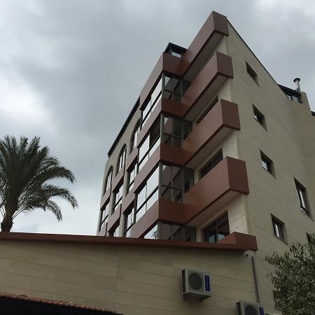 Aphrodite Hotel Ţabarjā Exteriör bild